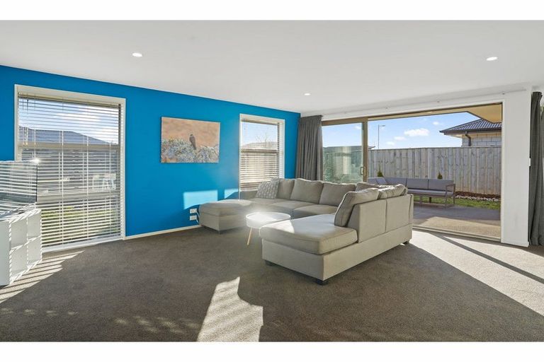 Photo of property in 1 Fry Place, Rolleston, 7614