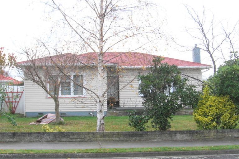 Photo of property in 11 Henderson Crescent, Onekawa, Napier, 4110