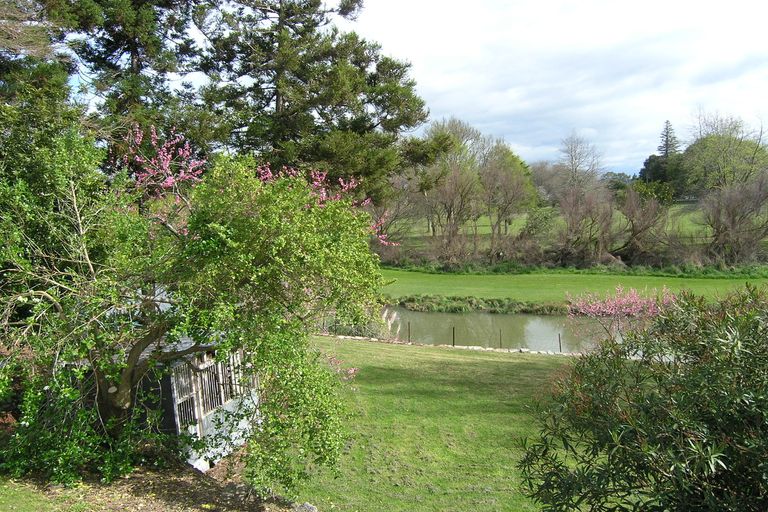 Photo of property in 1041a Aberdeen Road, Te Hapara, Gisborne, 4010