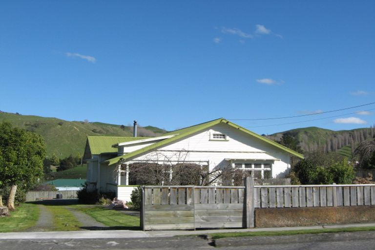 Photo of property in 21 Kaka Road, Taihape, 4720