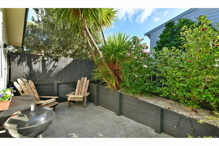 Photo of property in 1/926 Whangaparaoa Road, Manly, Whangaparaoa, 0930