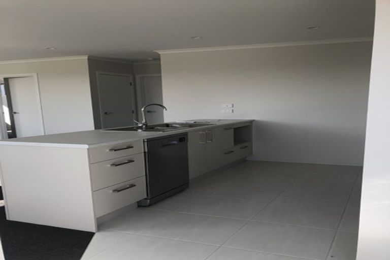 Photo of property in 21 Pragma Rise, Rototuna North, Hamilton, 3210