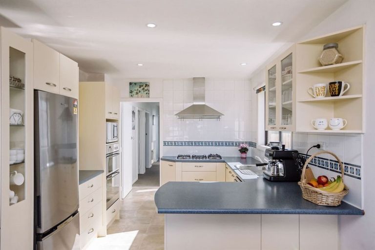 Photo of property in 13 Bermuda Drive, Hornby, Christchurch, 8042