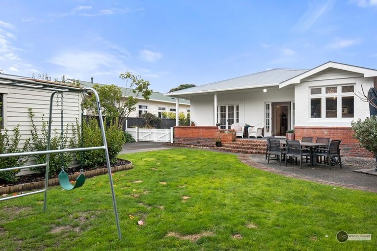 Photo of property in 9 Matai Street, Woburn, Lower Hutt, 5010