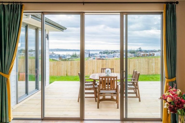 Photo of property in 17 Keshvara Road, Beachlands, Auckland, 2018