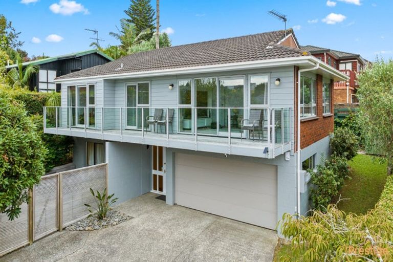 Photo of property in 2/11 Belmont Terrace, Milford, Auckland, 0620