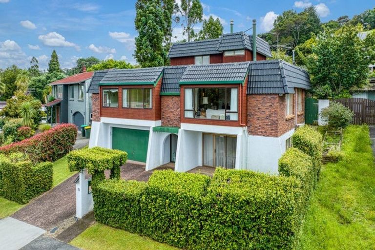 Photo of property in 9 Langstone Place, Chatswood, Auckland, 0626