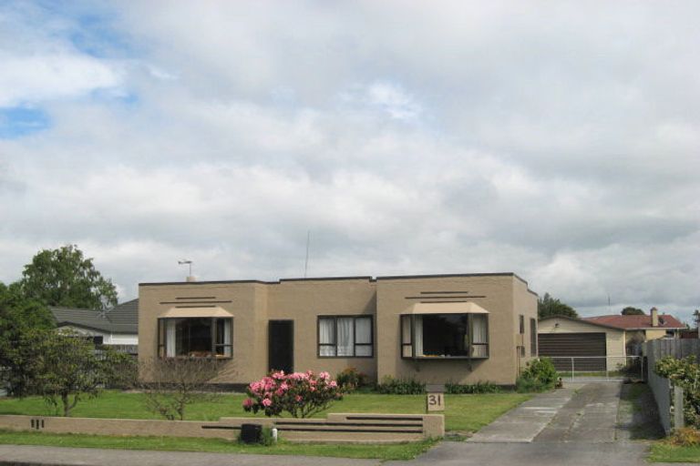 Photo of property in 31 Akaroa Street, Kaiapoi, 7630