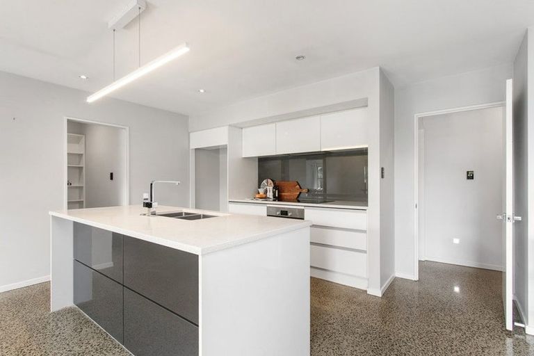 Photo of property in 37 Greenwich Street, Halswell, Christchurch, 8025
