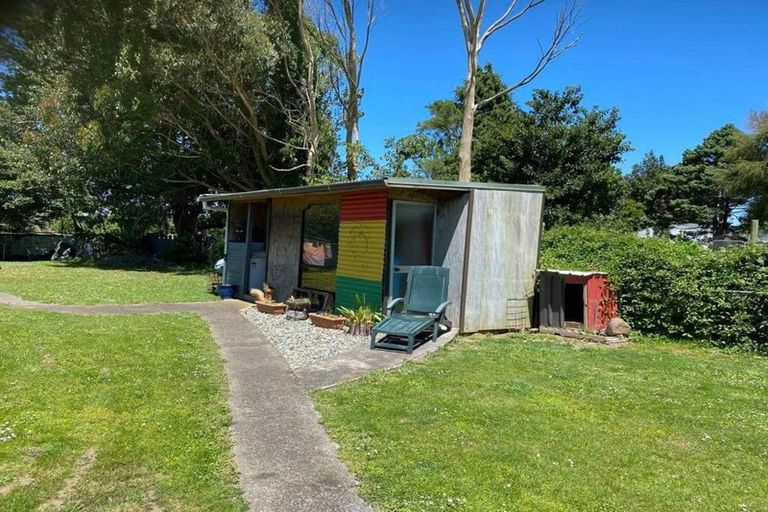 Photo of property in 25 George Street, Eltham, 4322