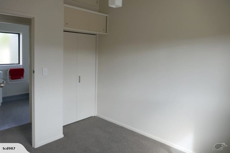 Photo of property in 3 Bellbird Place, Orewa, 0931