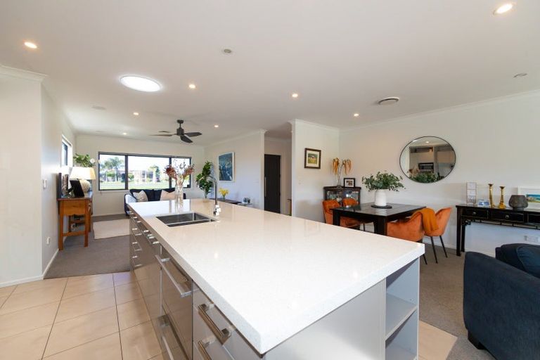 Photo of property in 228 Avondale Road, Greenmeadows, Napier, 4112