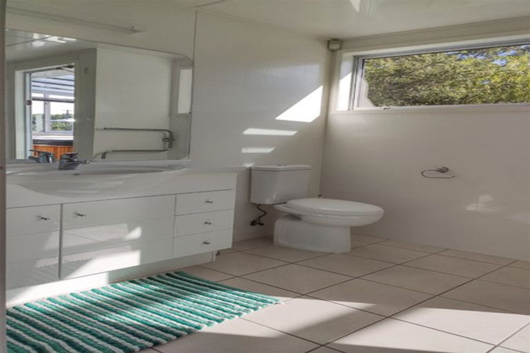 Photo of property in 37 Burwood Road, Burwood, Christchurch, 8083