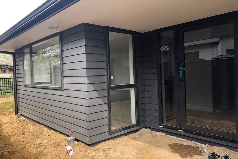 Photo of property in 35 William Paul Street, Cambridge, 3434