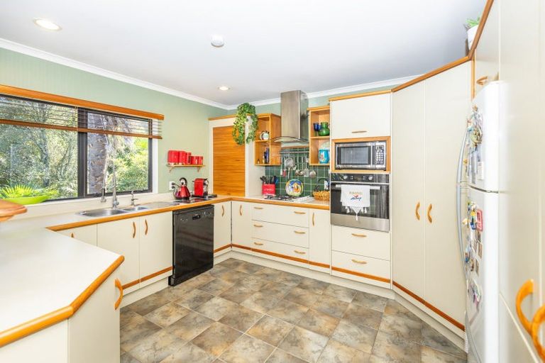 Photo of property in 26 Tironui Terrace, Western Heights, Hamilton, 3200