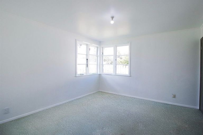 Photo of property in 6 Daphne Road, Papatoetoe, Auckland, 2025
