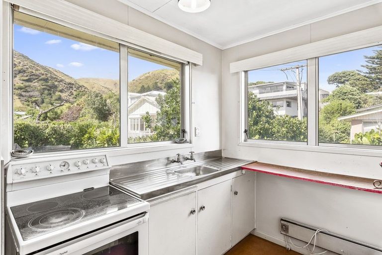 Photo of property in 6/29 Beach Road, Paekakariki, 5034