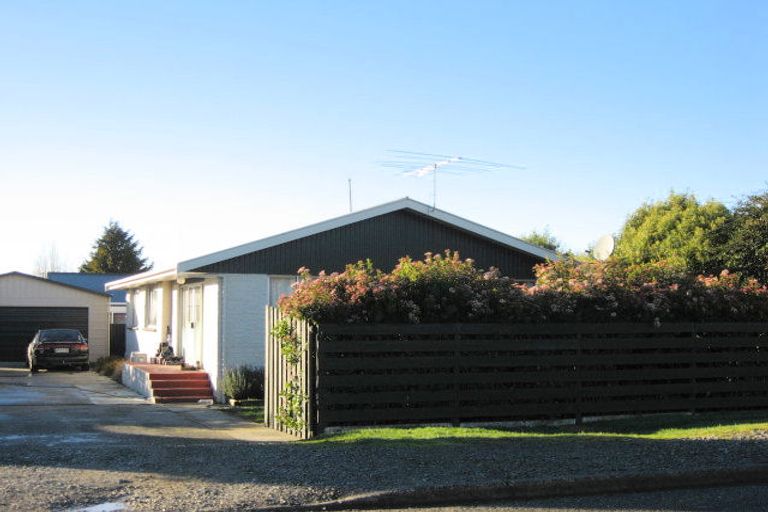 Photo of property in 81 Park Street, Winton, 9720