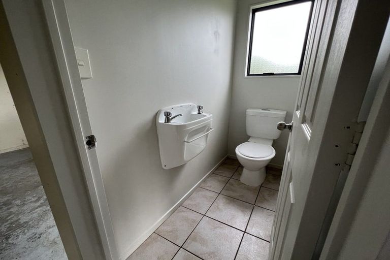 Photo of property in 6 Kora Avenue, Ranui, Auckland, 0612