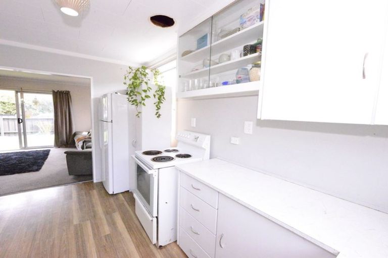 Photo of property in 1/30 Bassett Street, Burwood, Christchurch, 8083