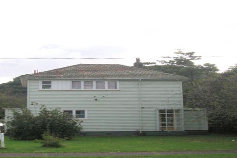 Photo of property in 101 Reynolds Street, Taita, Lower Hutt, 5011