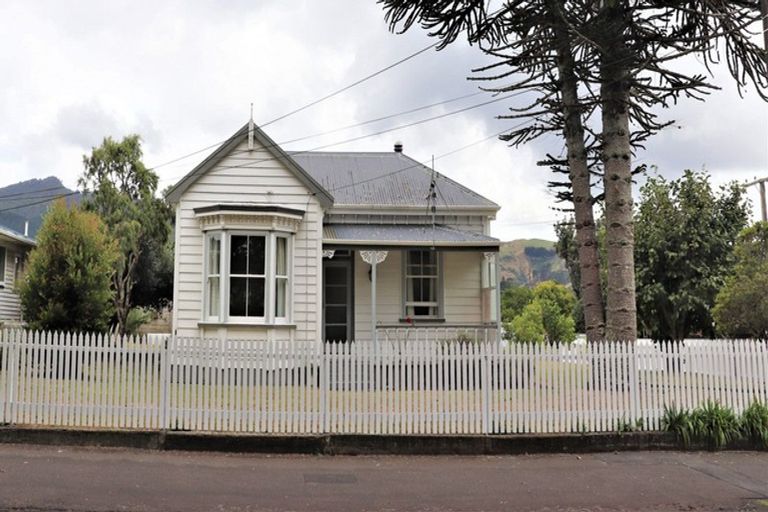 Photo of property in 14 Featon Road, Waihi, 3610