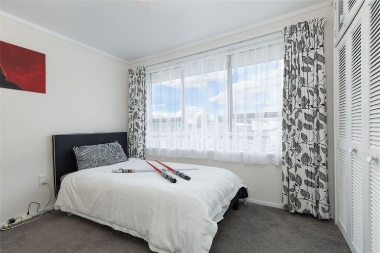 Photo of property in 17 Hakanoa Street, Huntly, 3700