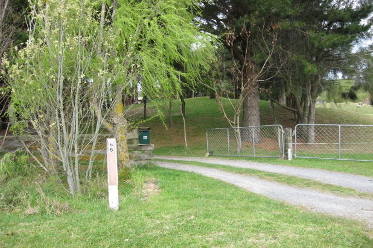 Photo of property in 66 Ratanui Road, Paraparaumu, 5032