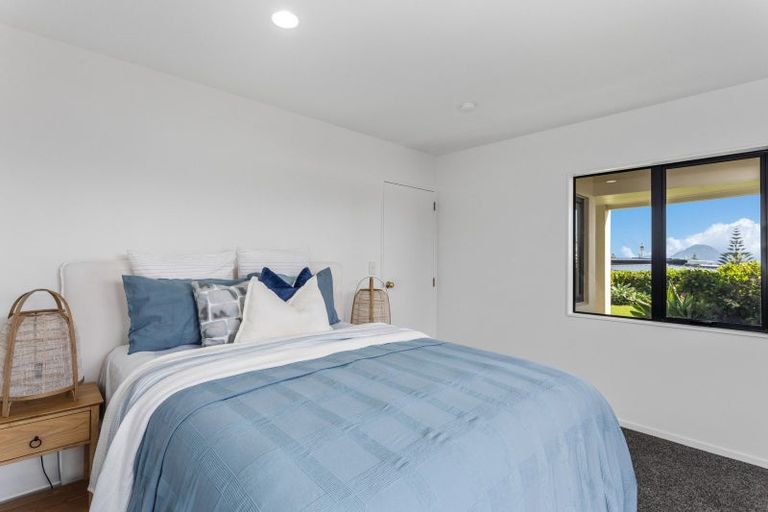 Photo of property in 11 Island View Heights, Coastlands, Whakatane, 3120