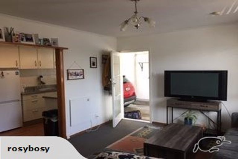 Photo of property in 87 Majoribanks Street, Mount Victoria, Wellington, 6011