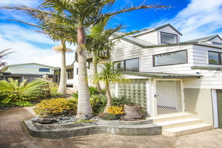 Photo of property in 5a Sabot Place, Massey, Auckland, 0614