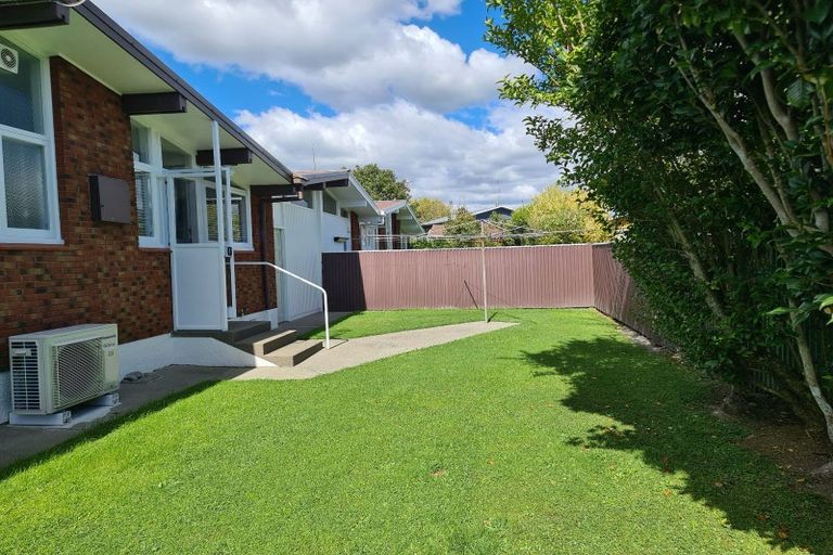 Photo of property in 2 Drury Street, Cloverlea, Palmerston North, 4412