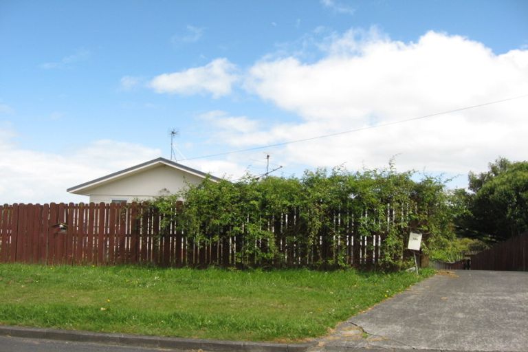 Photo of property in 3/10 Cross Street, Drury, 2113
