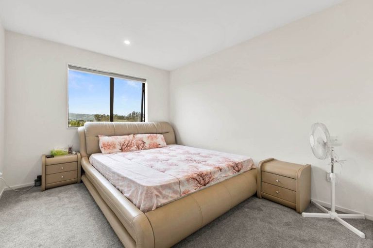 Photo of property in 25 Woven Place, Karaka, Papakura, 2113