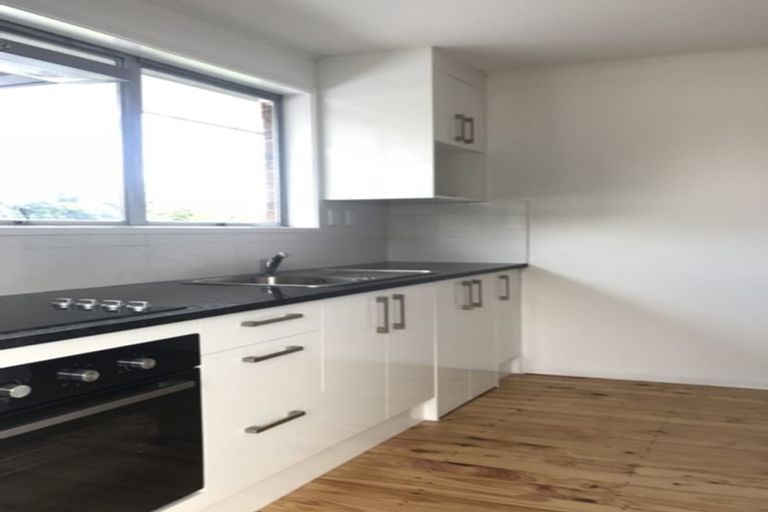 Photo of property in 2/118 Gills Road, Bucklands Beach, Auckland, 2014