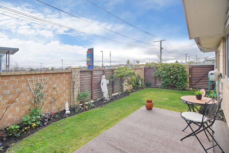 Photo of property in 38 Athelstan Street, Spreydon, Christchurch, 8024