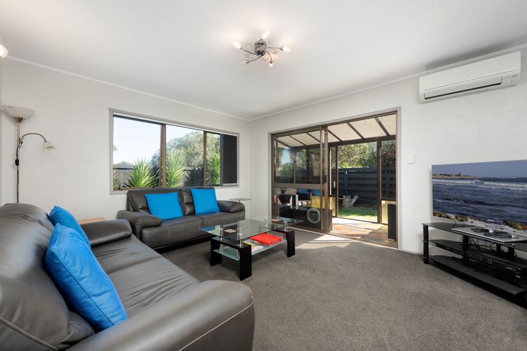 Photo of property in 35 Matavai Street, Mount Maunganui, 3116