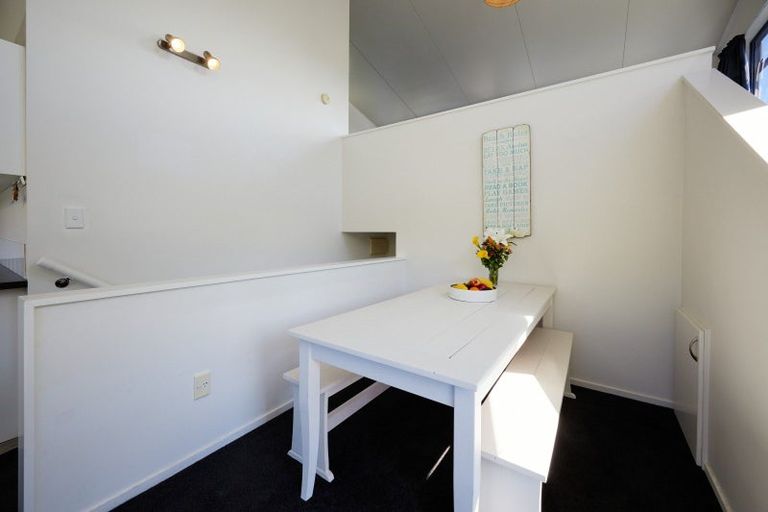 Photo of property in 17 Kotare Place, South Bay, Kaikoura, 7300