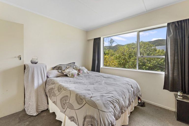 Photo of property in 21b Bexley Grove, Wainuiomata, Lower Hutt, 5014
