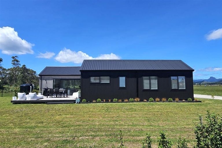 Photo of property in 104 Karearea Way, Matarangi, Whitianga, 3592