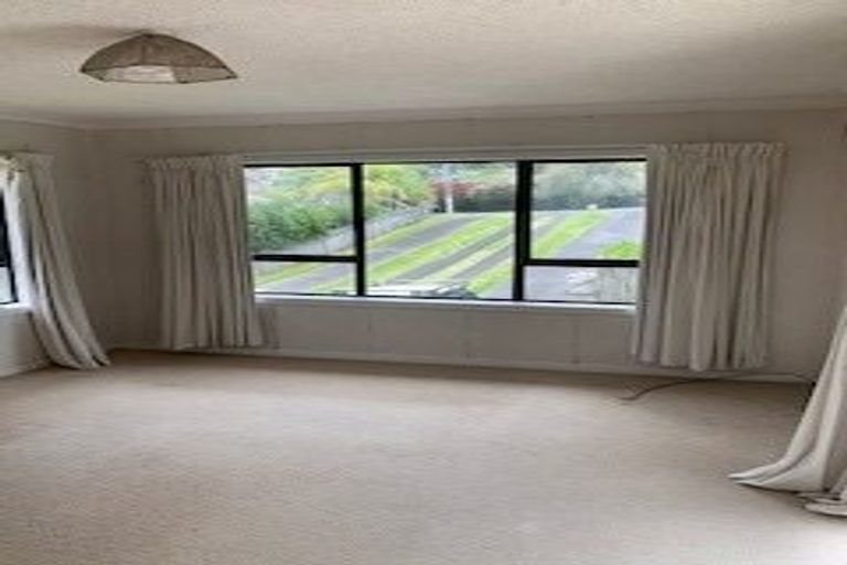 Photo of property in 1/24 Richards Avenue, Forrest Hill, Auckland, 0620