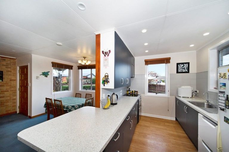 Photo of property in 12 Green Lane, Hawera, 4610