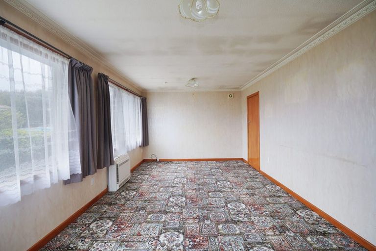 Photo of property in 256 Conyers Street, Strathern, Invercargill, 9812