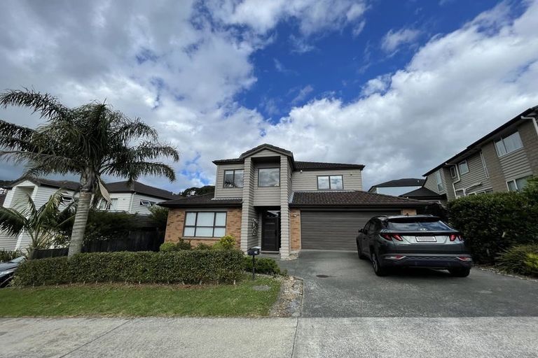 Photo of property in 39 Terrasini Drive, Flat Bush, Auckland, 2019