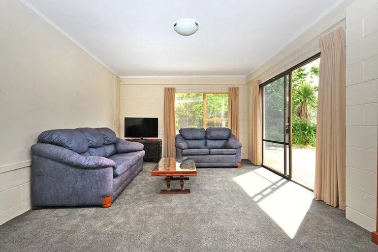 Photo of property in 3 Kegworth Place, Browns Bay, Auckland, 0630