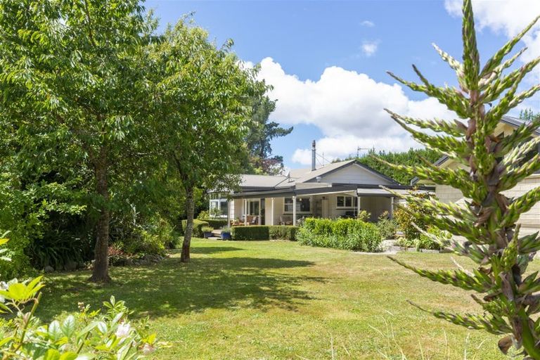Photo of property in 411 Loburn Whiterock Road, Loburn, Rangiora, 7472