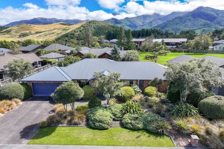 Photo of property in 4 Mount Isobel Place, Hanmer Springs, 7334