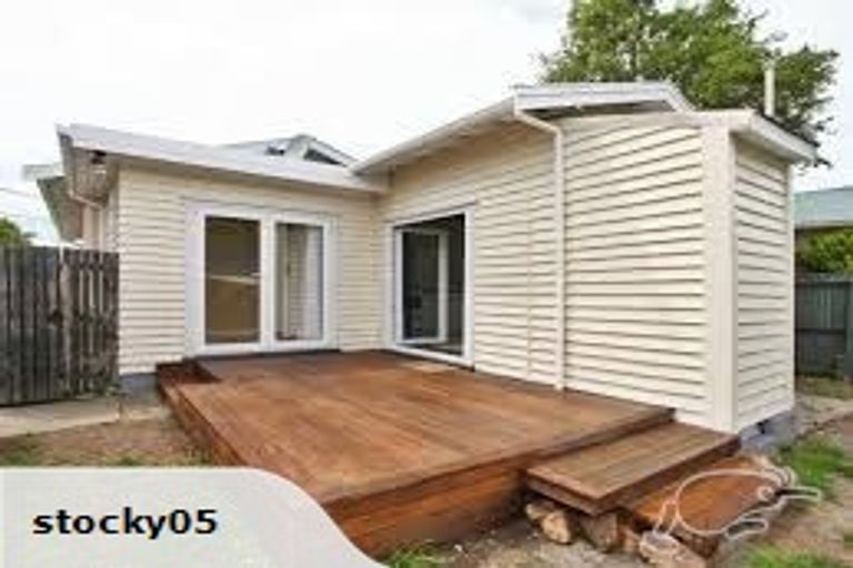 Photo of property in 1/27 Allard Street, Edgeware, Christchurch, 8013