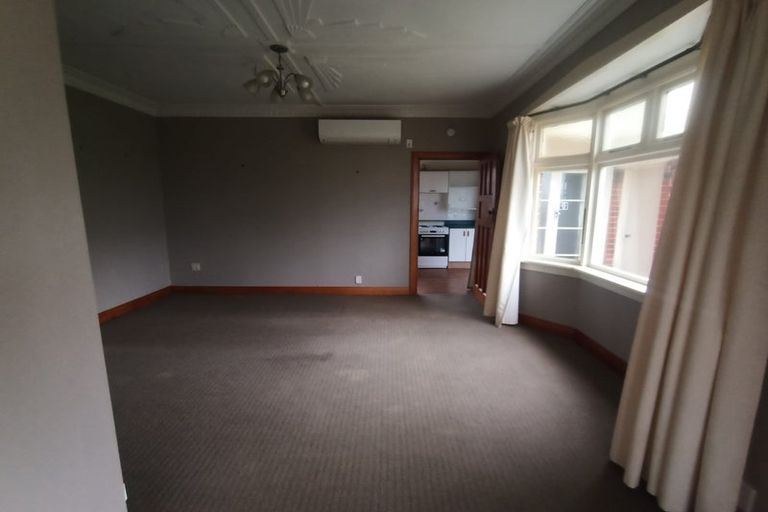 Photo of property in 64 Middleton Road, Kew, Dunedin, 9012