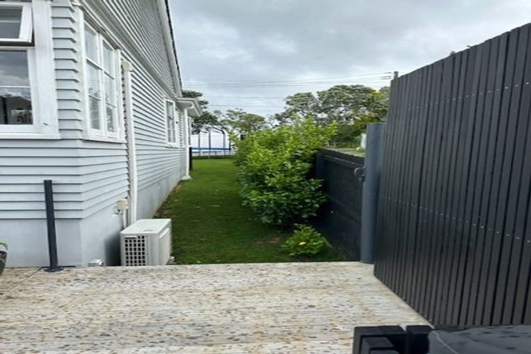 Photo of property in 14 Abbotts Way, Remuera, Auckland, 1050